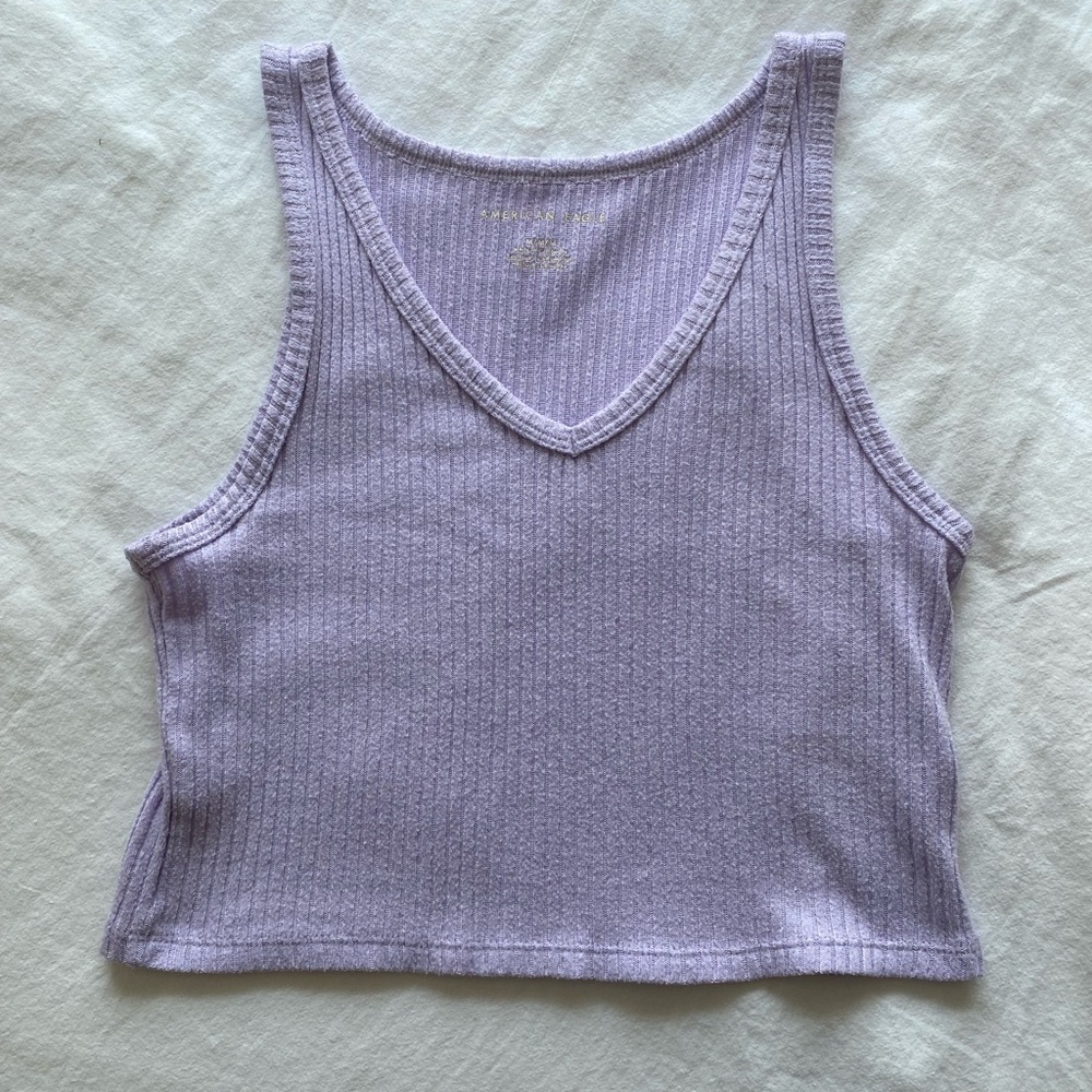 NEW lilac vneck plush american eagle tank top!